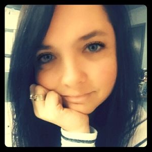 Meet your Posher, Althea